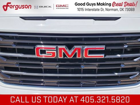 New 2026 GMC Sierra 1500 Elevation AWD/4WD image 10