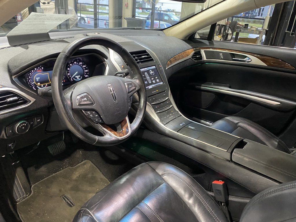 Used 2016 Lincoln MKZ AWD w/ Equipment Group 200A Select image 2