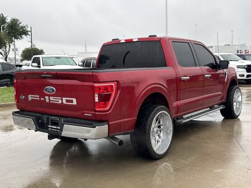 Used 2021 Ford F150 XLT w/ Equipment Group 302A High RWD image 5
