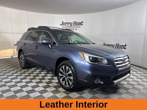 Used 2015 Subaru Outback 2.5i Limited AWD/4WD image 5