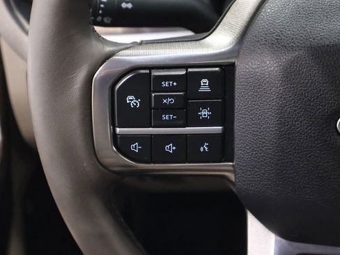 Certified 2025 Ford F350 Platinum w/ Platinum Plus Package image 25