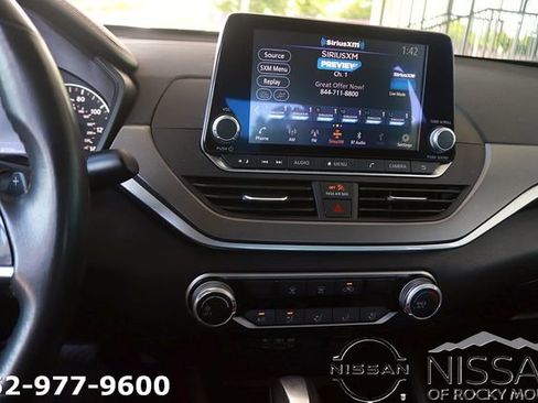 Certified 2024 Nissan Altima 2.5 SR FWD image 18