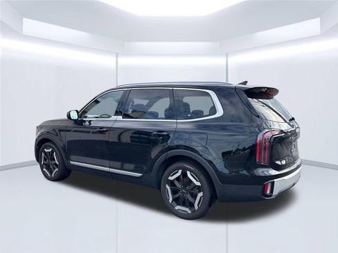 Used 2024 Kia Telluride EX FWD image 3