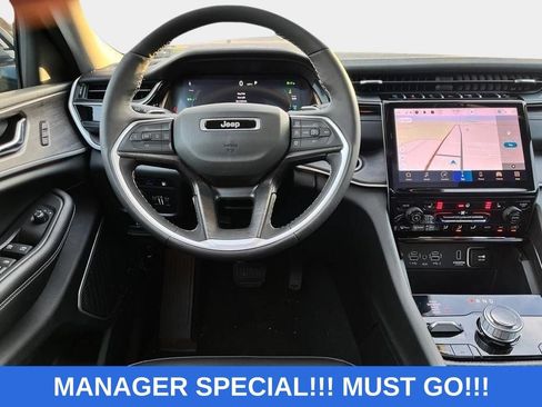 New 2024 Jeep Grand Cherokee Limited 4xe AWD/4WD image 12