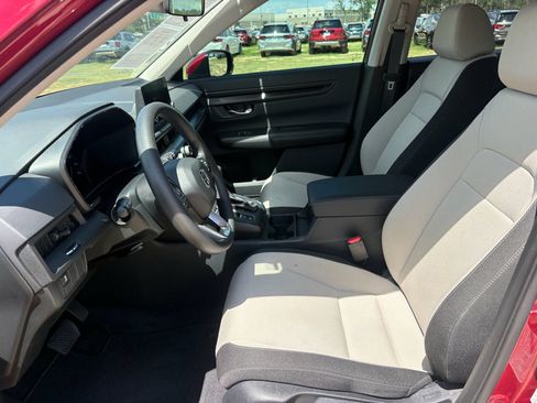 Certified 2025 Honda CR-V LX image 10