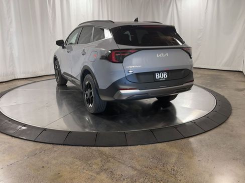 New 2026 Kia Sportage EX w/ EX Panoramic Sunroof Package image 8