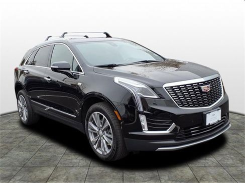 Certified 2025 Cadillac XT5 Premium Luxury image 7