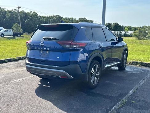 Used 2022 Nissan Rogue SL w/ SL Premium Package FWD image 11