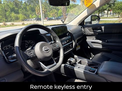Certified 2023 Nissan Pathfinder SL AWD/4WD image 8