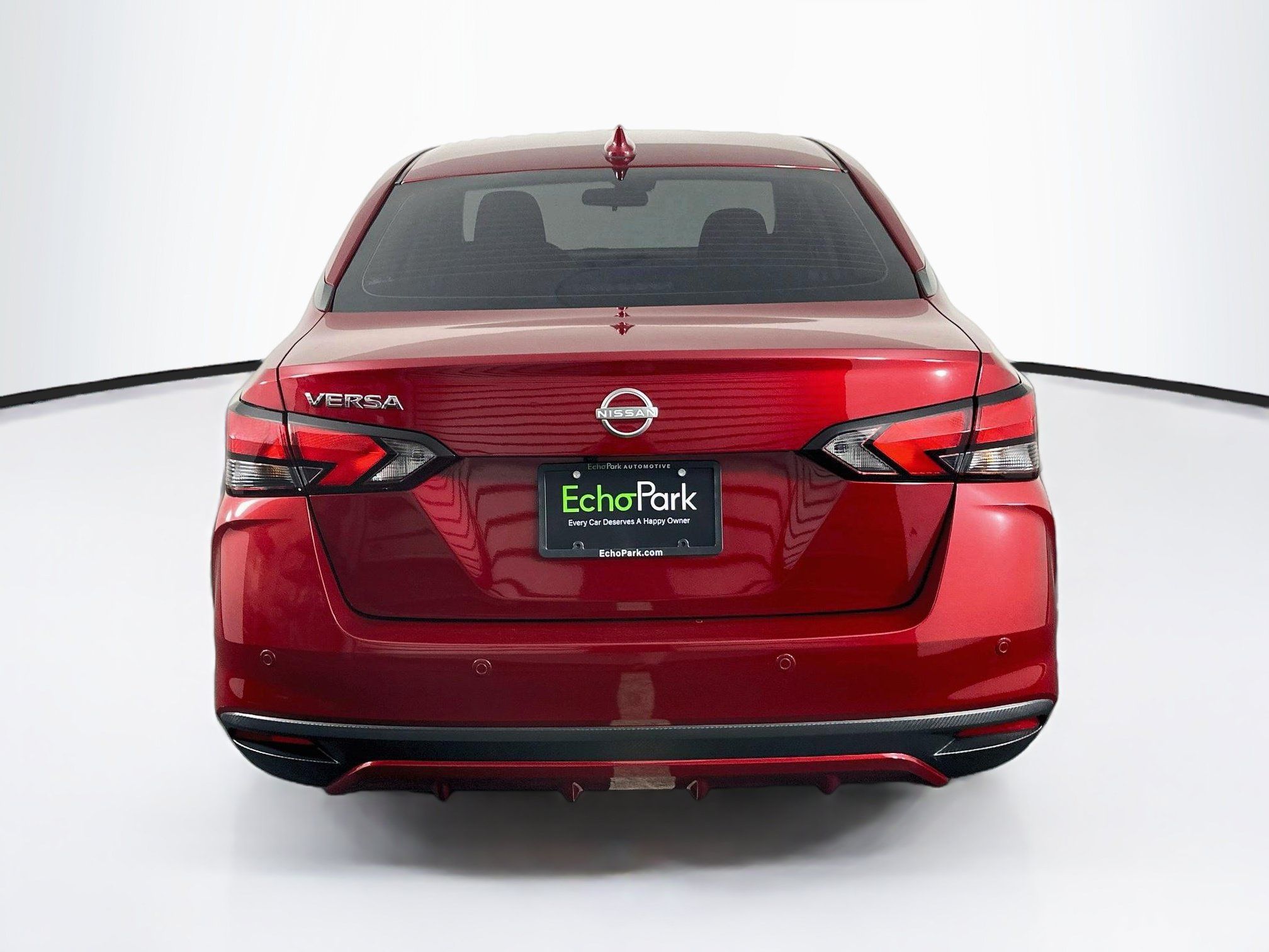 Used 2025 Nissan Versa SV FWD image 7