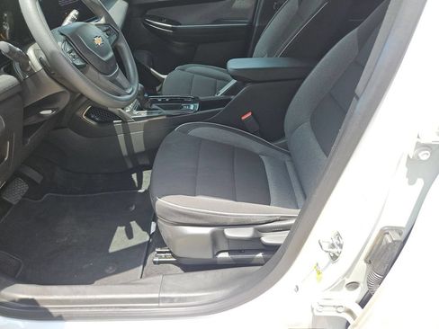 Used 2025 Chevrolet TrailBlazer LT AWD/4WD image 14
