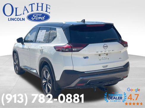 Used 2023 Nissan Rogue SL w/ SL Premium Package FWD image 3
