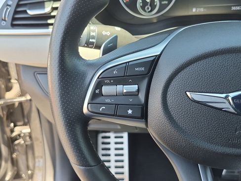 Used 2023 Genesis G70 2.0T w/ Sport Prestige Package RWD image 19