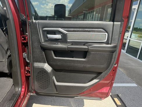 Used 2021 RAM 3500 Big Horn w/ Night Edition AWD/4WD image 27