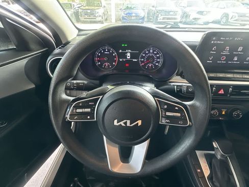 Used 2023 Kia Forte LX FWD image 15