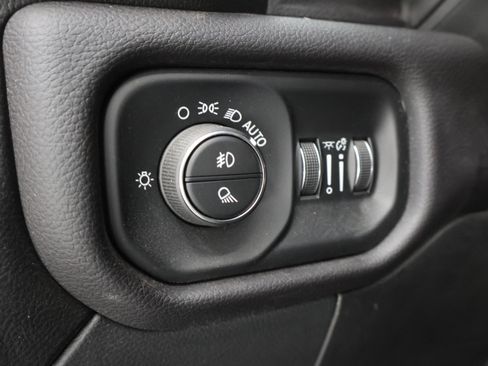 Used 2023 RAM 3500 Laramie AWD/4WD image 43