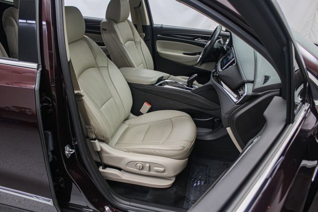 Certified 2018 Buick Enclave Essence FWD image 25