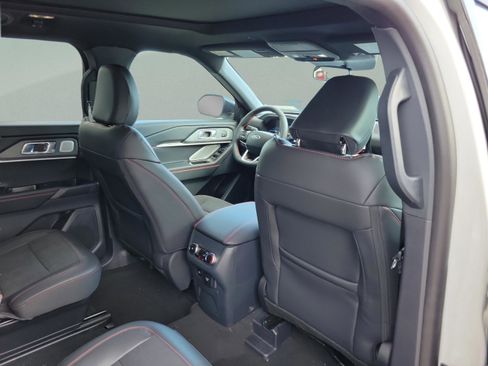 New 2026 Ford Explorer ST w/ Sun And Sound Package image 28