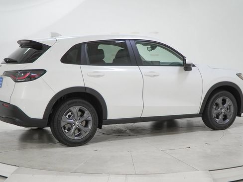 New 2026 Honda HR-V LX image 12