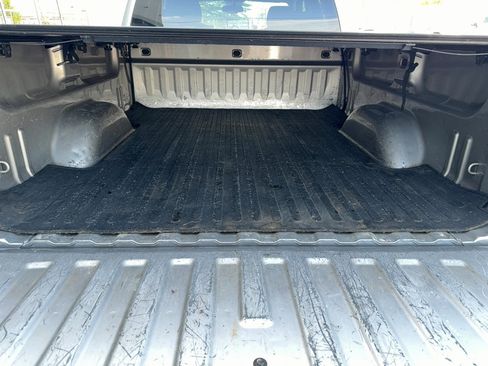 Used 2009 GMC Sierra 1500 SLE w/ Power Pack Plus AWD/4WD image 25