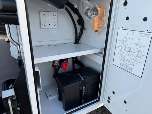 New 2025 Ford F350 XL w/ XL Chrome Package image 10