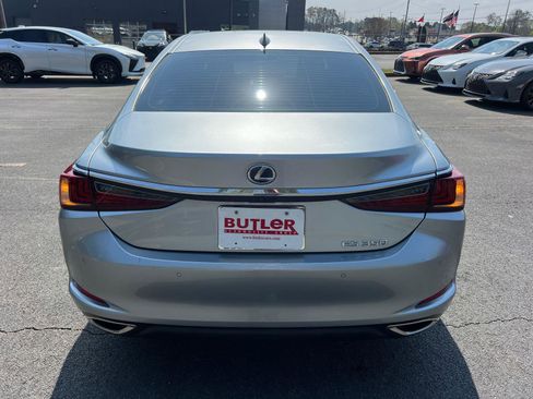 Certified 2023 Lexus ES 350 w/ Premium Package image 7