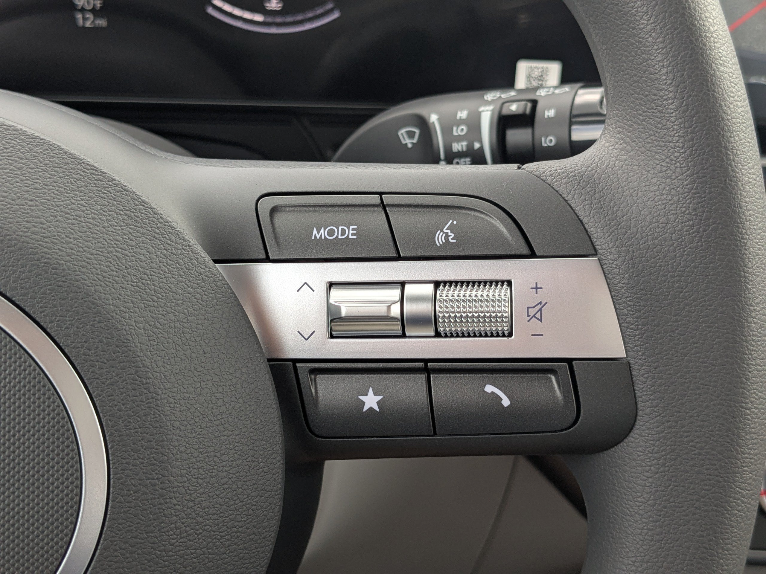 New 2027 Hyundai Kona SE FWD image 28