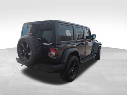 Used 2020 Jeep Wrangler Unlimited Sport image 2