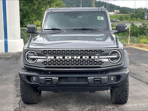 Certified 2025 Ford Bronco Badlands AWD/4WD image 3