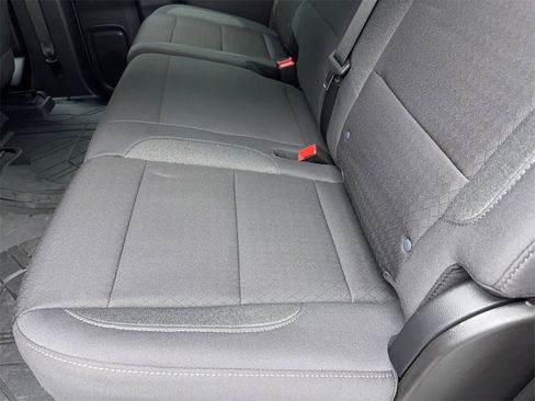 Used 2025 Chevrolet Silverado 1500 Custom image 40