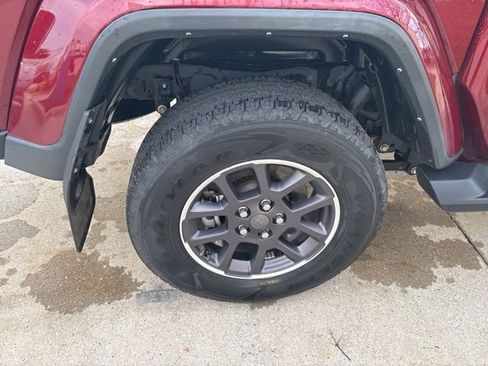 Used 2021 Jeep Gladiator Overland w/ Popular Equipment Package image 7