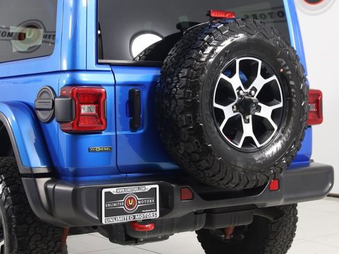 Used 2022 Jeep Wrangler Unlimited Rubicon w/ LED Lighting Group image 23