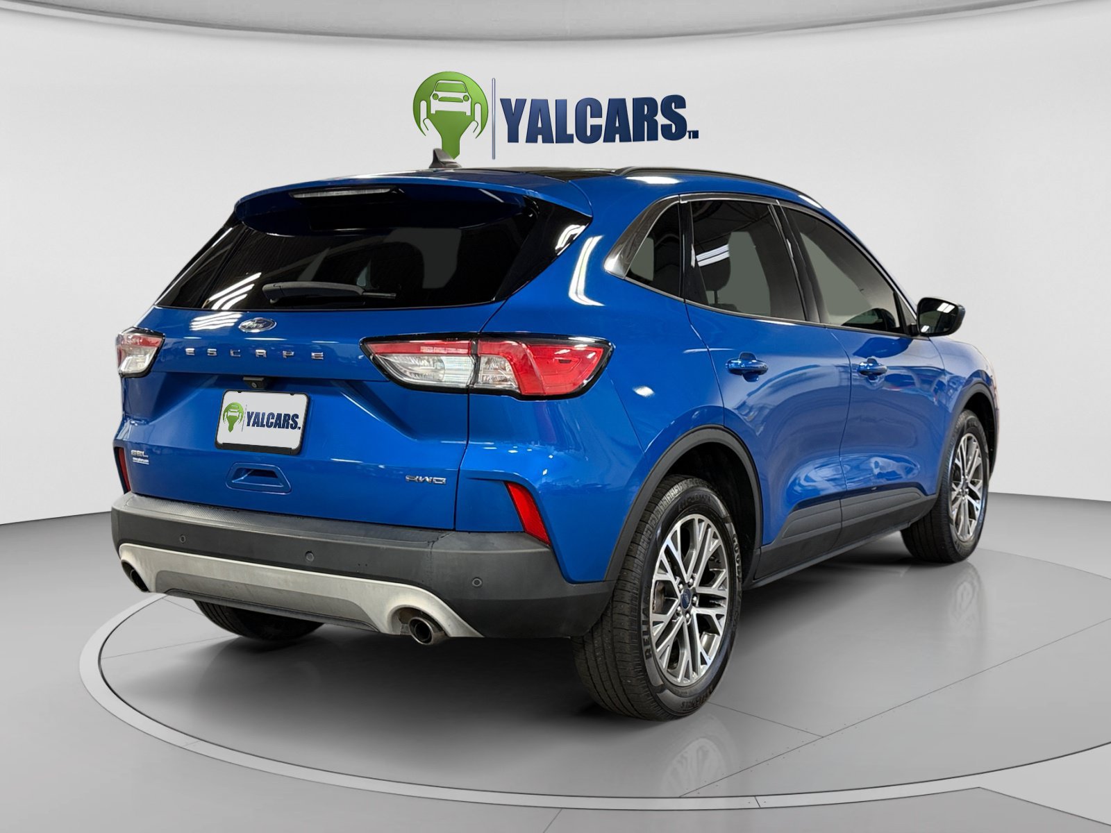 Used 2021 Ford Escape SEL w/ Technology Package AWD/4WD image 5