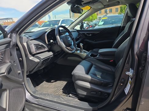 Used 2024 Subaru Outback Limited AWD/4WD image 2
