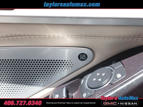 Used 2020 Ford Explorer Platinum w/ Premium Technology Package AWD/4WD image 29