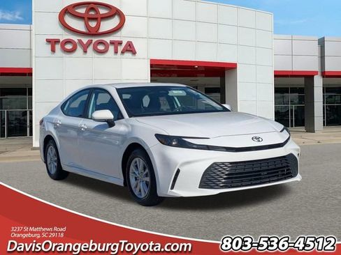 Certified 2025 Toyota Camry LE FWD image 1
