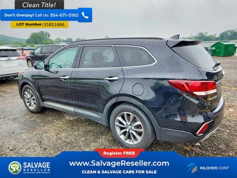Used 2017 Hyundai Santa Fe SE AWD/4WD image 3