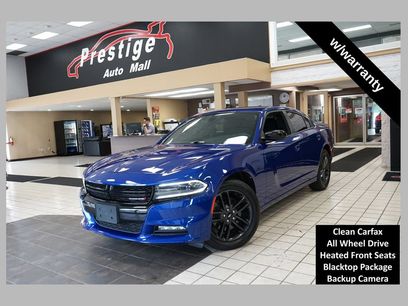 Used 2019 Dodge Charger SXT w/ Blacktop Package