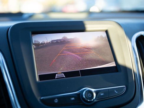 Certified 2024 Chevrolet Equinox LS w/ Sport Edition image 18