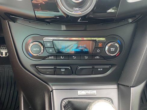 Used 2013 Ford Focus ST FWD image 31