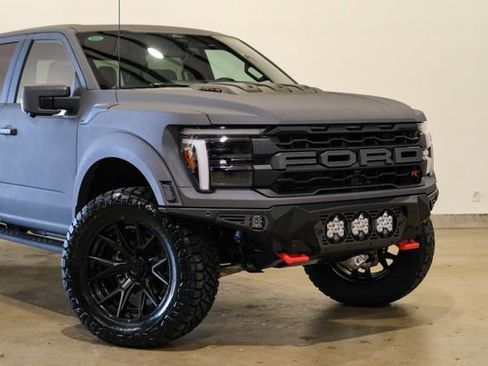 Used 2025 Ford F150 Raptor w/ Equipment Group 803A Raptor R AWD/4WD image 29