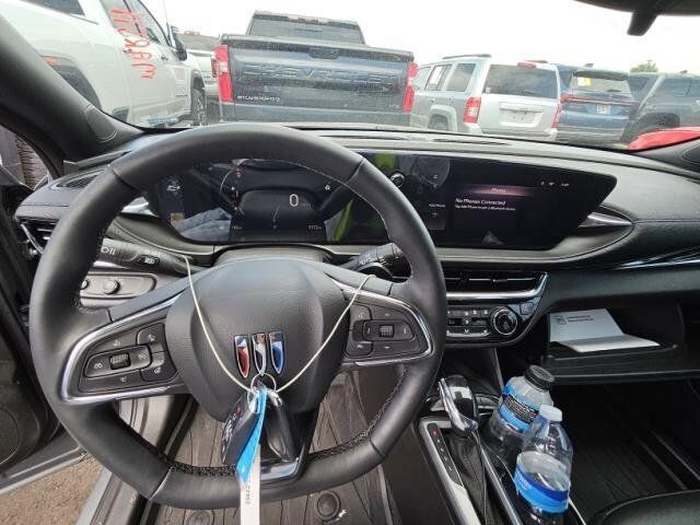 Used 2026 Buick Envista Sport Touring w/ Convenience I Package FWD image 7