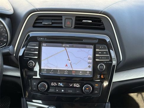 Used 2017 Nissan Maxima 3.5 SL image 15