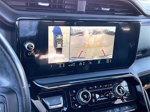 Used 2022 GMC Sierra 1500 AT4 image 25