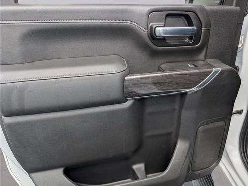 Used 2020 Chevrolet Silverado 2500 LTZ w/ LTZ Convenience Package AWD/4WD image 35