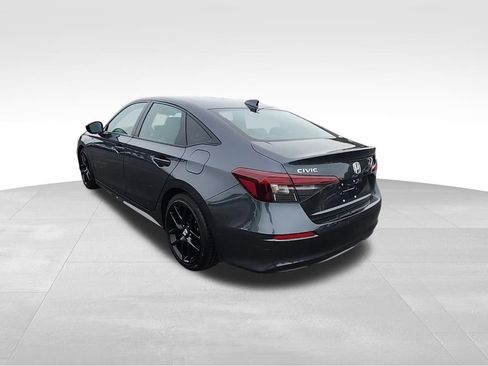 Used 2025 Honda Civic Sport image 19