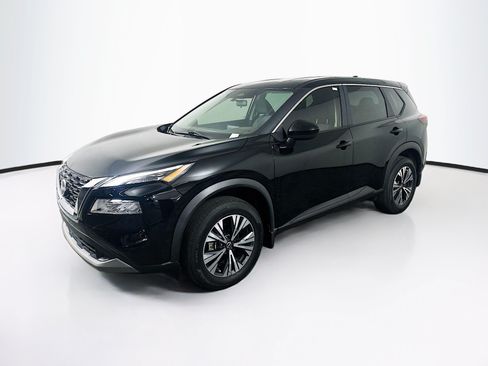 Used 2023 Nissan Rogue SV FWD image 3