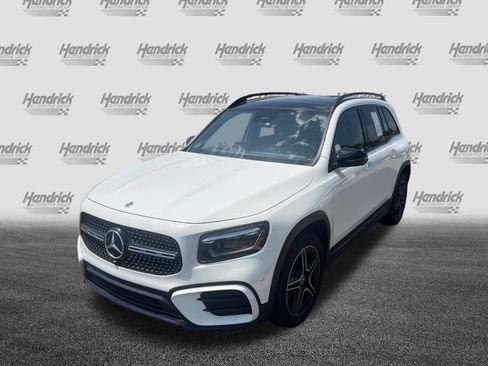 Certified 2025 Mercedes-Benz GLB 250 4MATIC image 5
