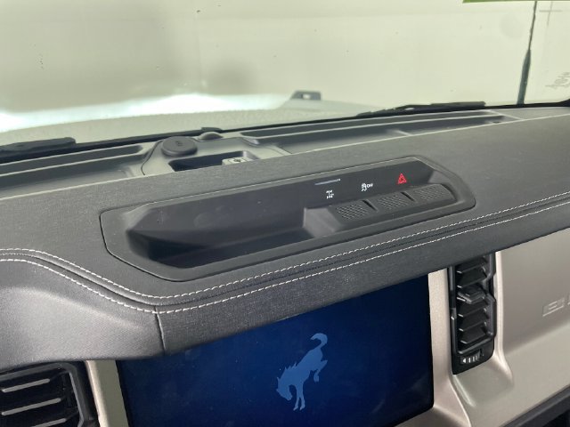 Certified 2025 Ford Bronco Outer Banks AWD/4WD image 7