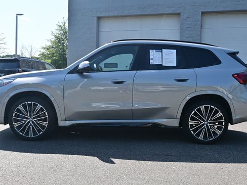 Used 2026 BMW X1 xDrive28i w/ M Sport Package AWD/4WD image 6
